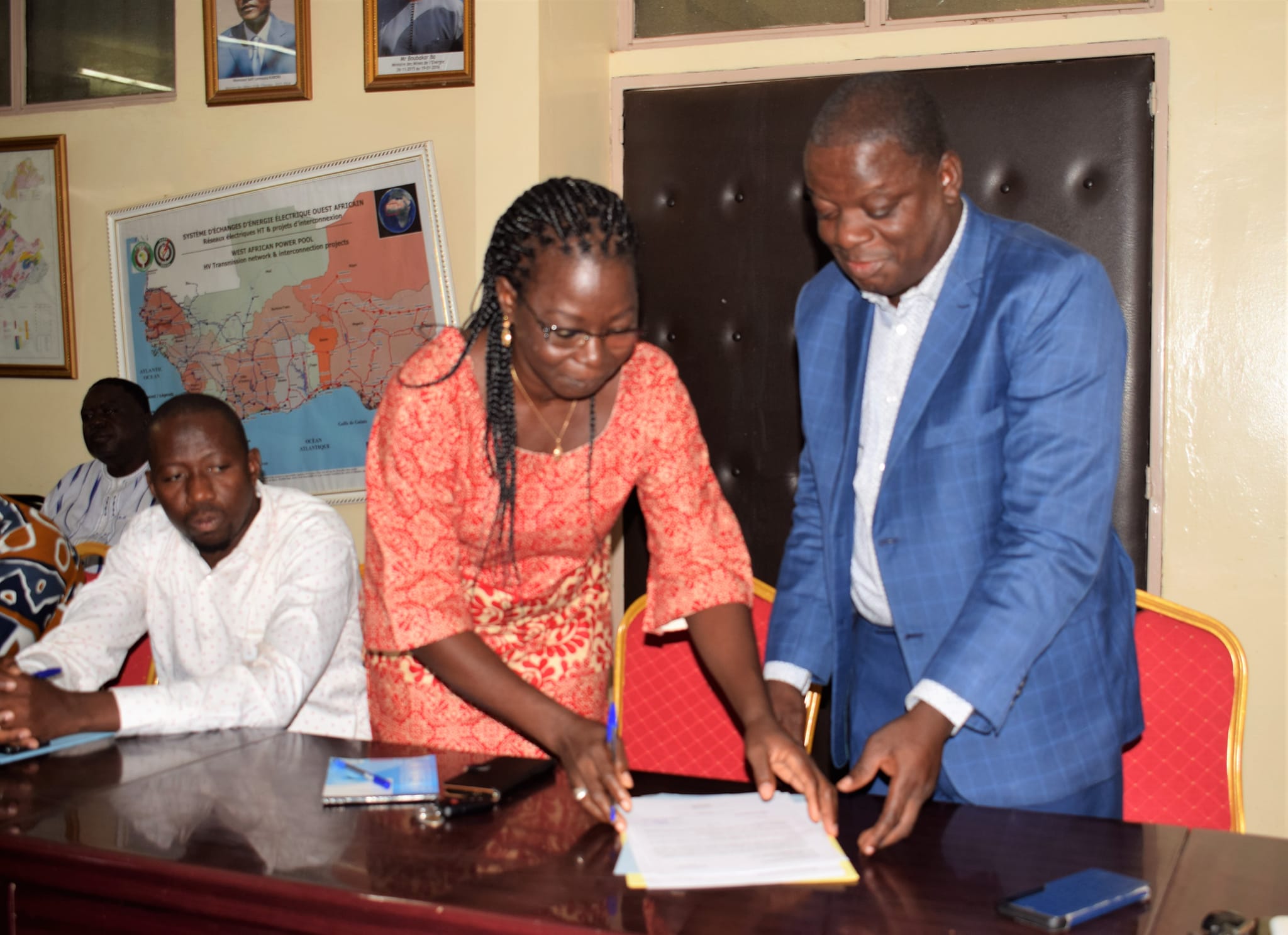 PERREL Minist re De L Energie Des Mines Et Des Carri res PERREL Minist re De L Energie Des Mines Et Des Carri res